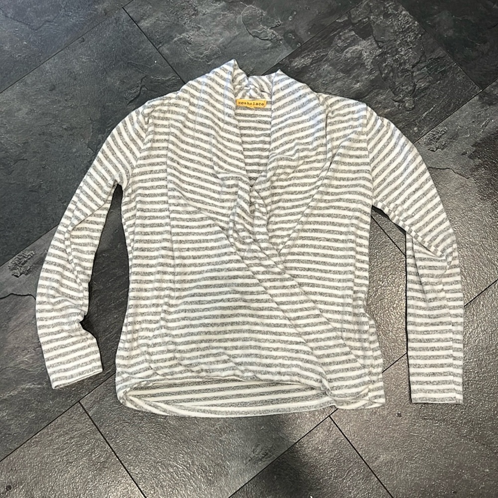 Cross over striped sweater
